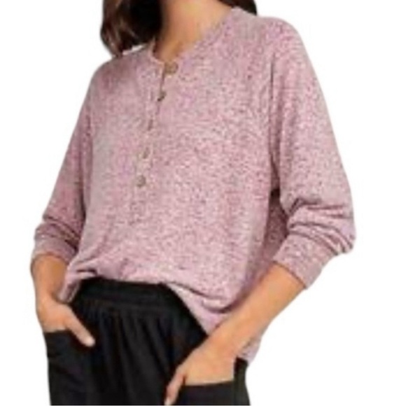 CAbi Long Sleeve Henley Top Burgundy Heather #4200 Soft Comfy Tee Women’s Size M - Picture 10 of 11
